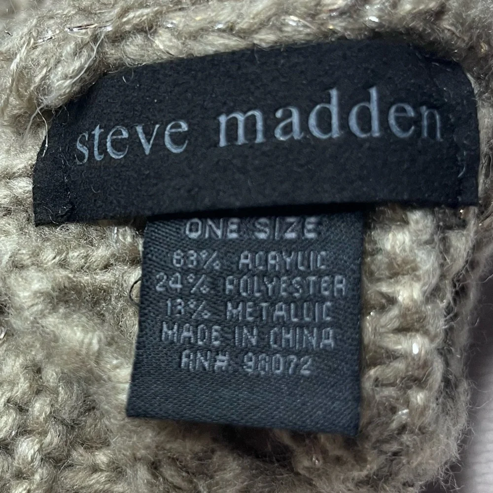 Steve Madden Women’s Knitted Fingerless Gloves Mittens